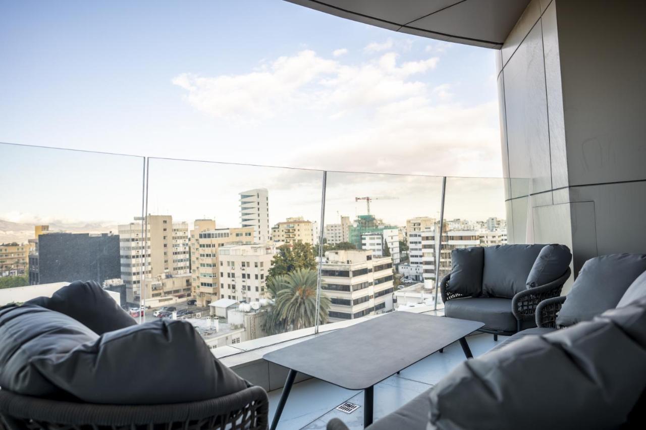 360 Nicosia - 1 Bedroom Luxurious Residence Exterior foto